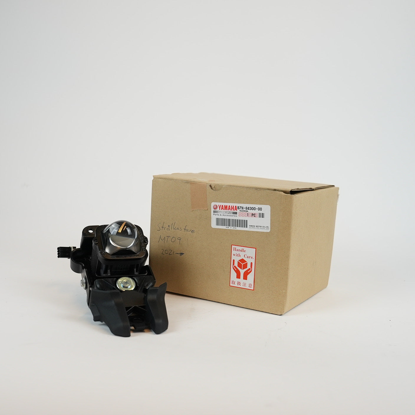 YAMAHA Strålkastare