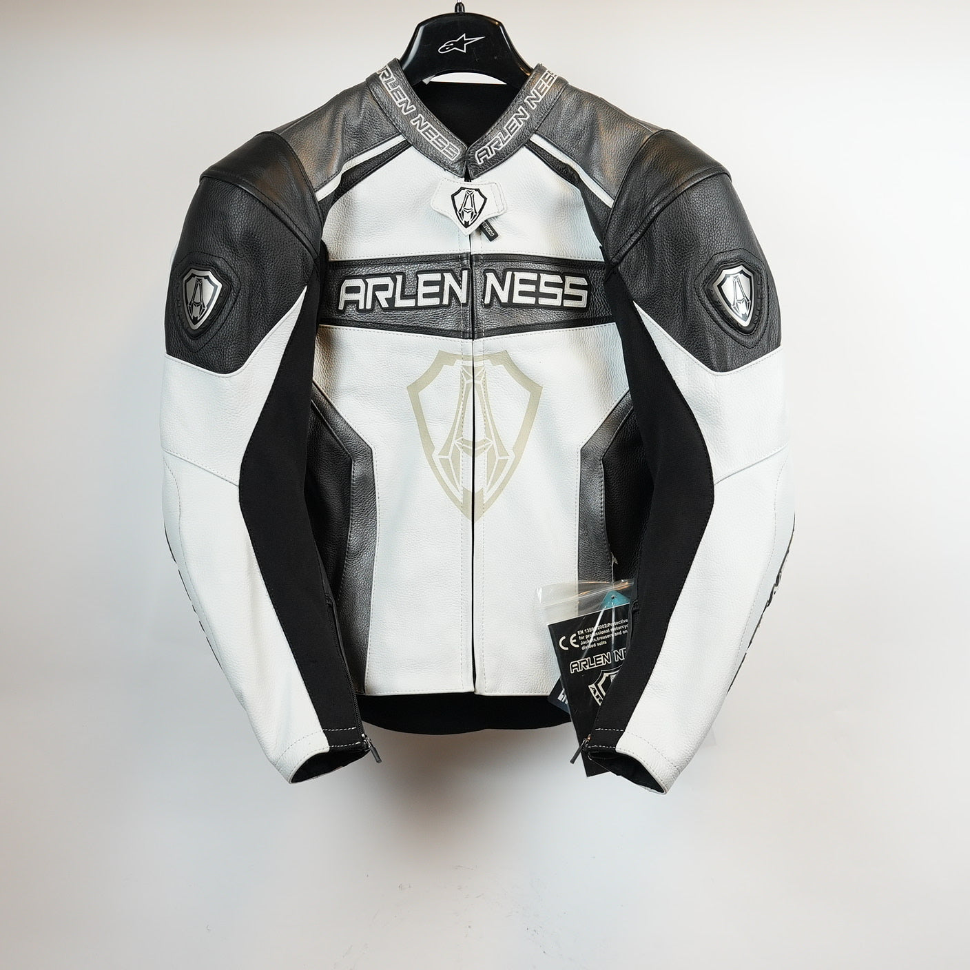 ARLEN NESS Skinnjacka