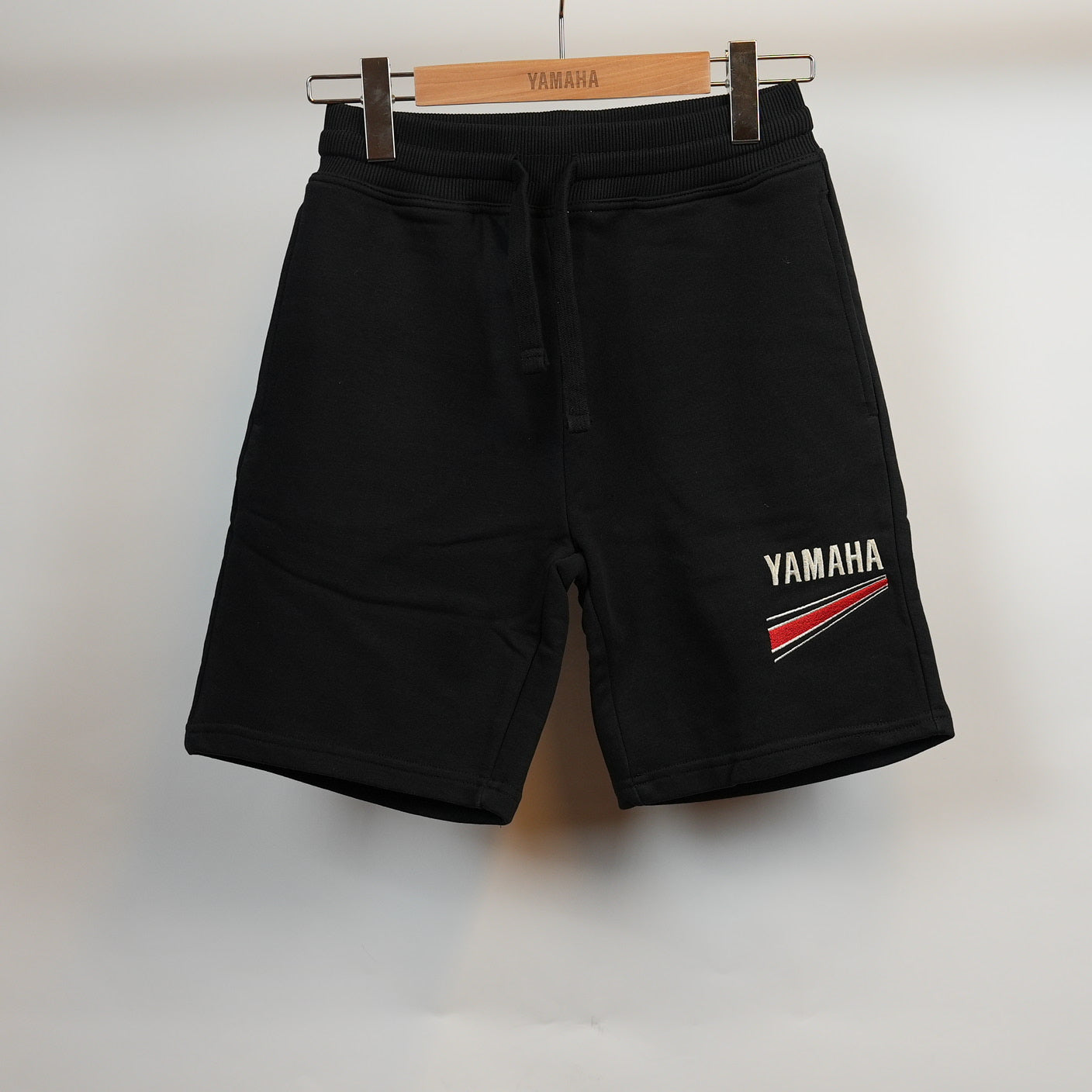 YAMAHA Beluga Relax Shorts Svart