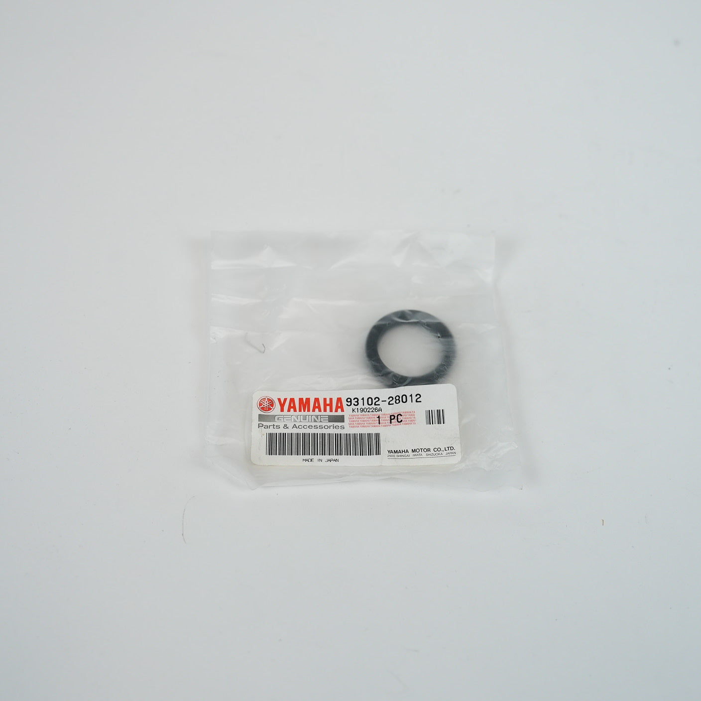 Yamaha Packbox 28X38X7 MM