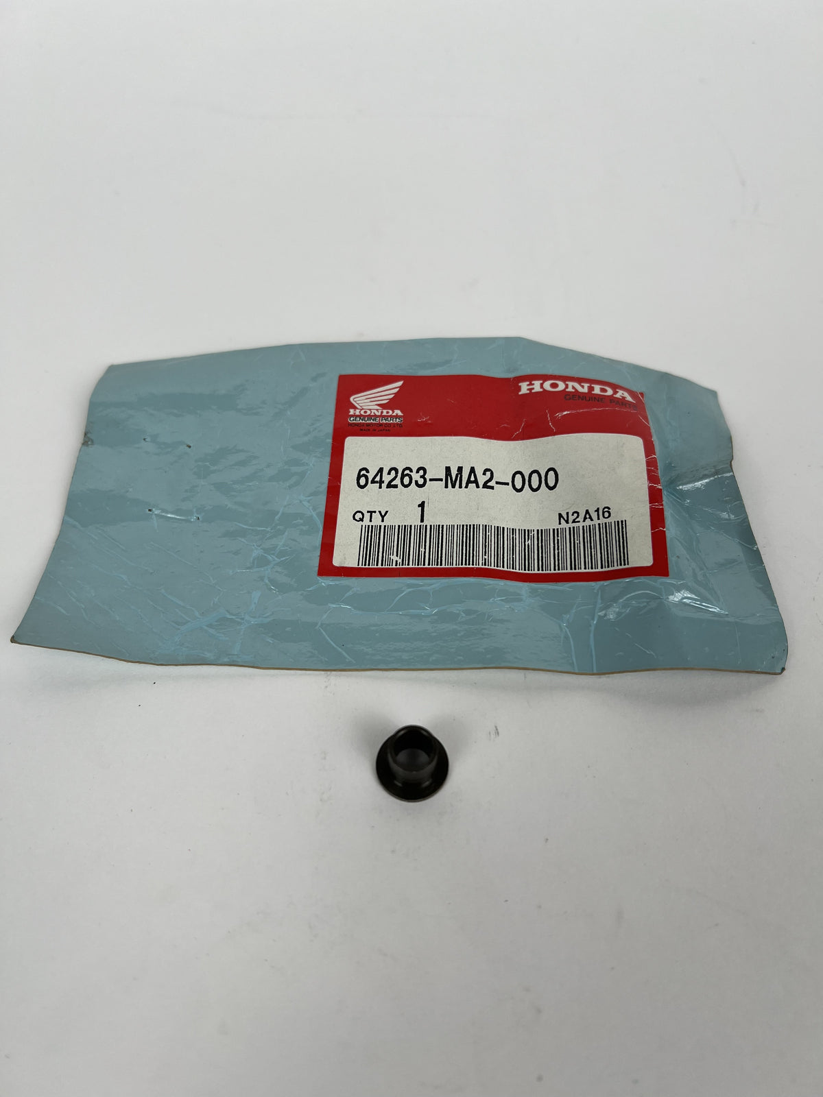 HONDA Monteringshylsa Kåpdetalj Distanshylsa 64263-MA2-000