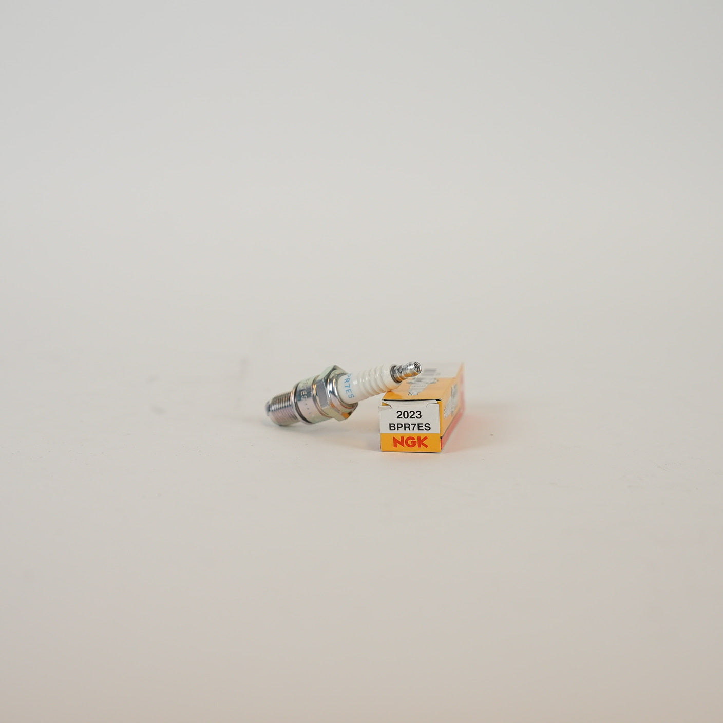 NGK Tändstift BPR7ES