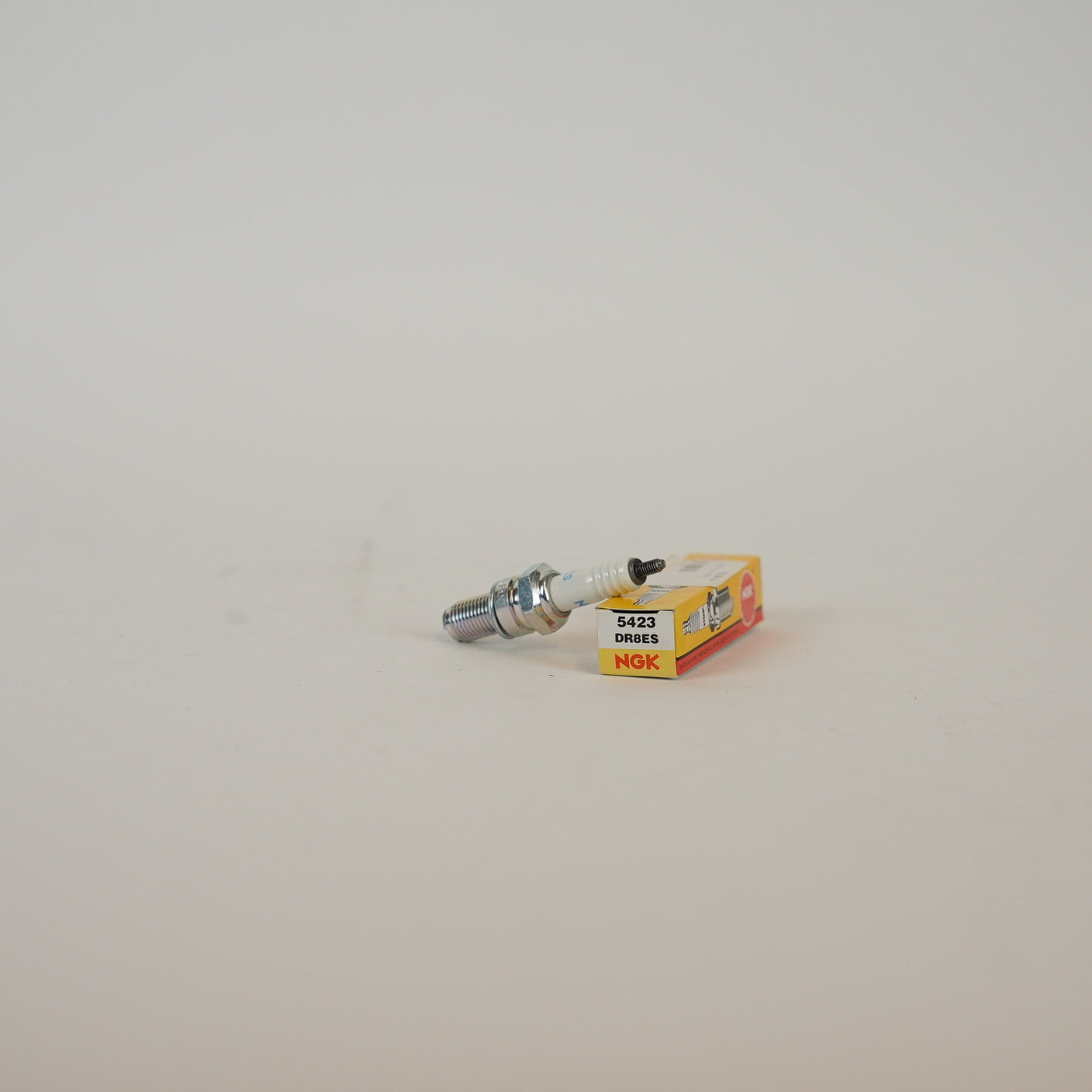 NGK Tändstift DR8ES