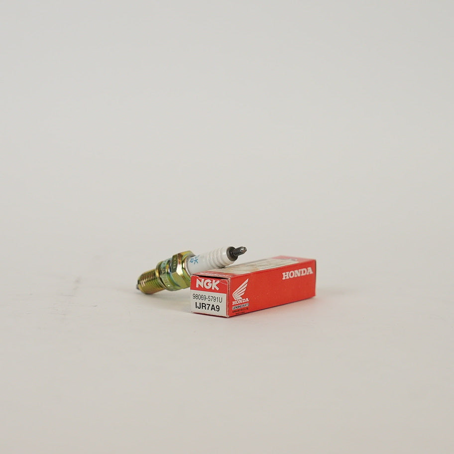 NGK Tändstift IJR7A9