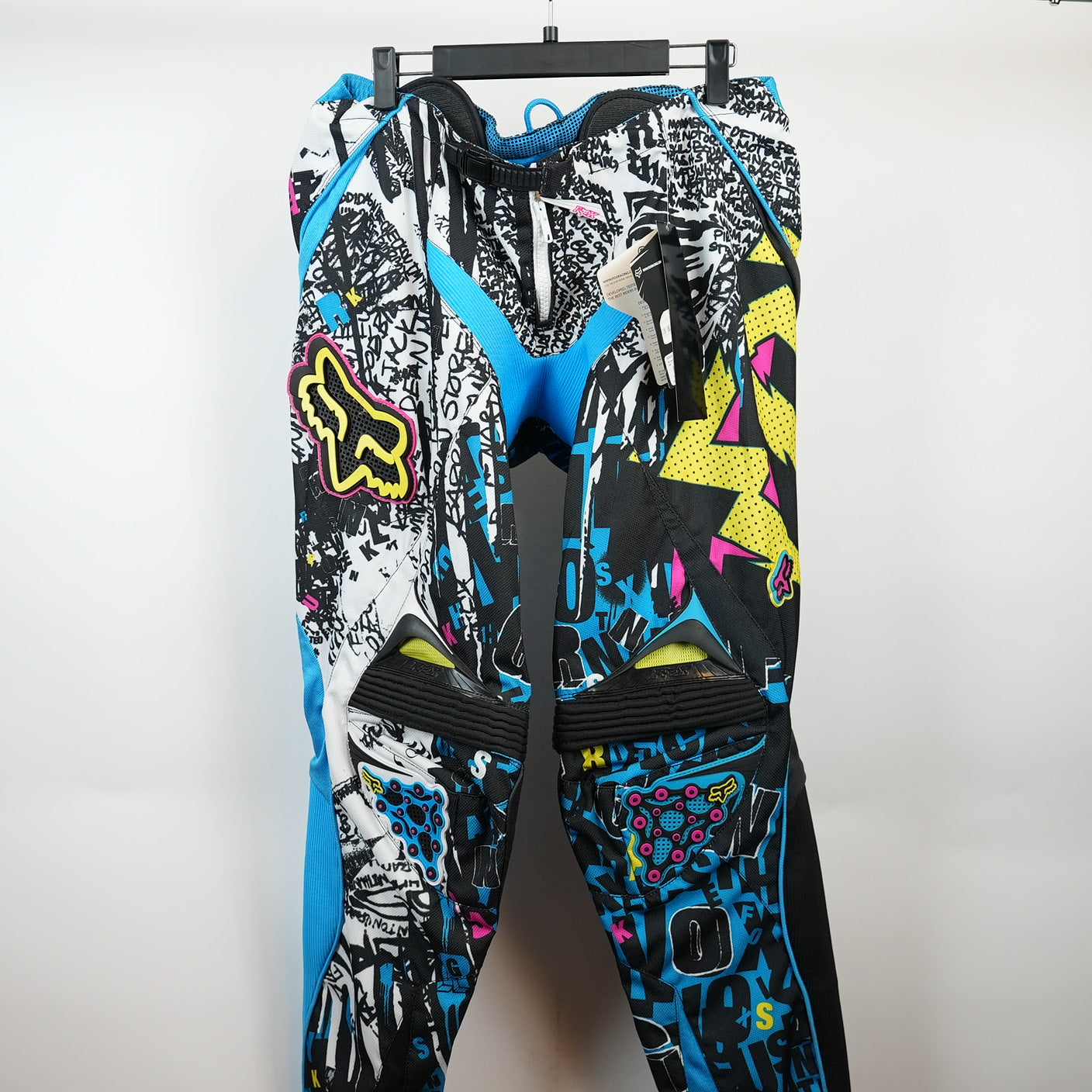 FOX Crossbyxor Graffiti