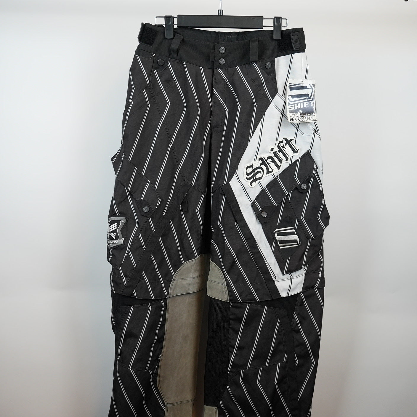 SHIFT Crossbyxor Squadrow