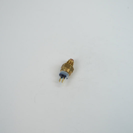 YAMAHA Termostat Switch