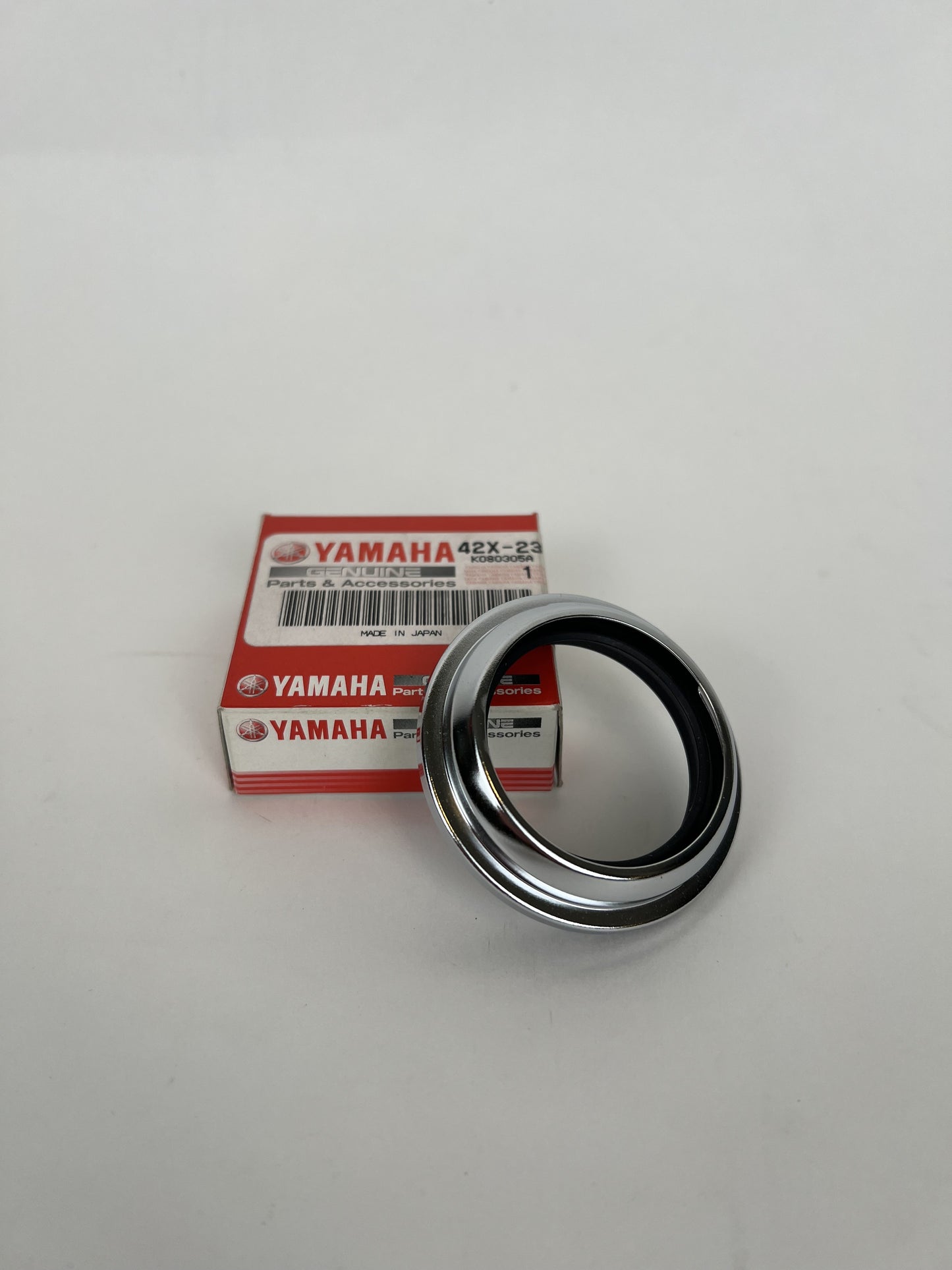 YAMAHA Seal Dust 42X-23144-01-00